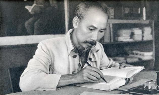 Lời Bác Hồ dạy ngày này năm xưa