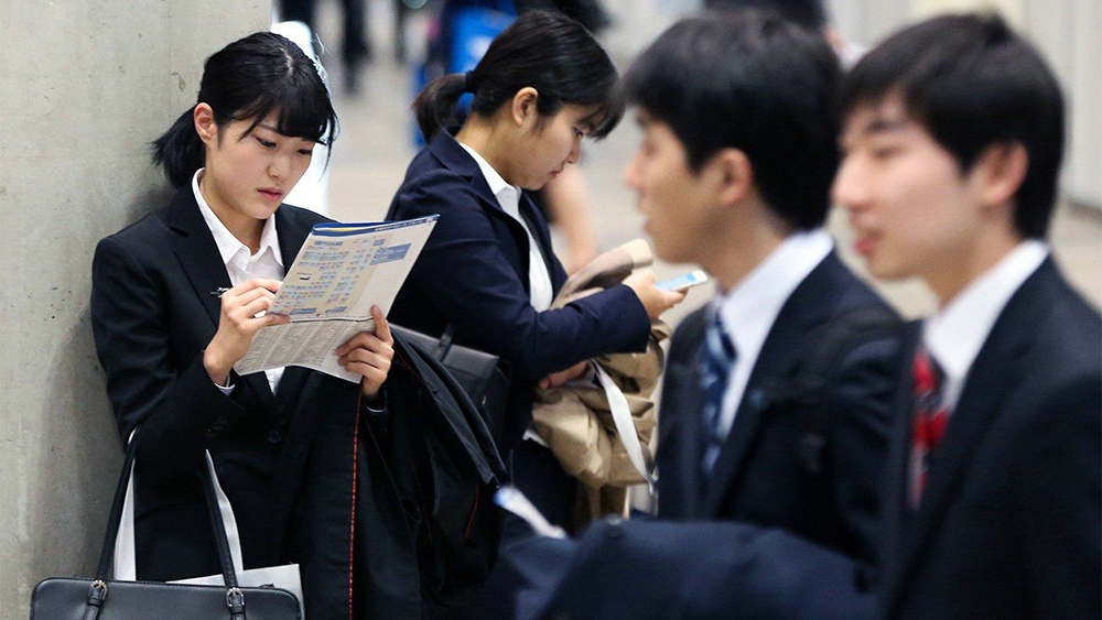 VIỆC LÀM TIẾNG NHẬT: TOP 7 NGÀNH NGHỀ LƯƠNG CAO NHẤT 2020 - Trung tâm tiếng  Nhật luyện thi JLPT