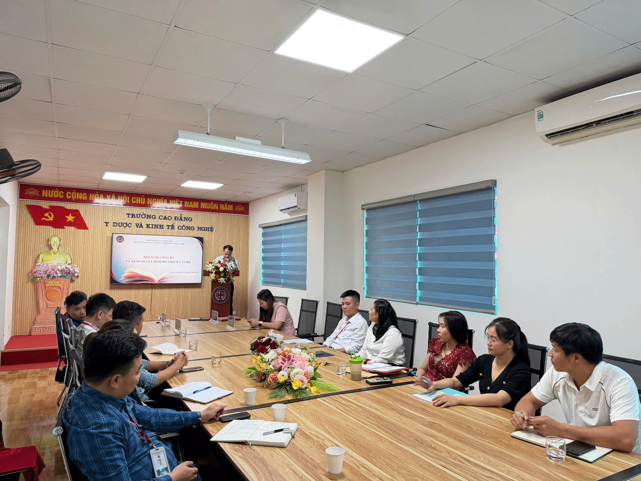 CMET BỔ NHIỆM GIÁM ĐỐC TRUNG TÂM HỢP TÁC DOANH NGHIỆP